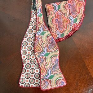 Elegant Paisley and Floral Men's Tie